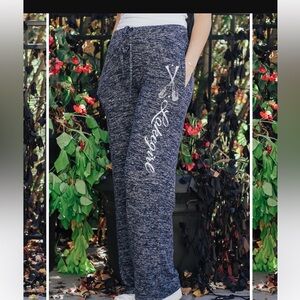 *NWT* ⛵️Lake Girl Hacci Navy Lounge Sweat Pants. Size: M